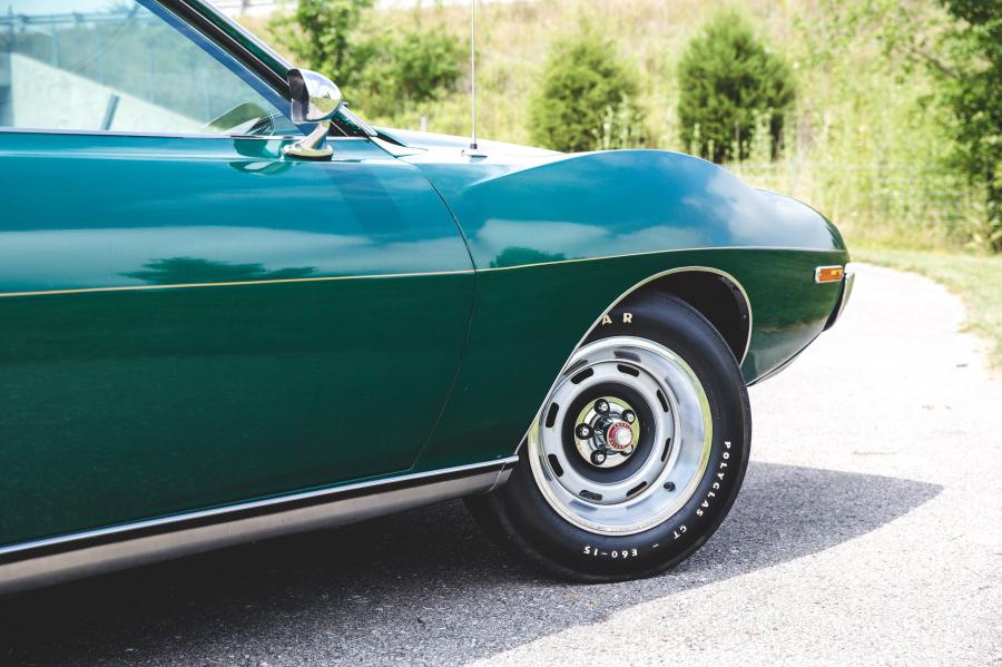Детали экстерьера AMC Javelin AMX (7479-8) 1974 года  (фото 7 из 30)